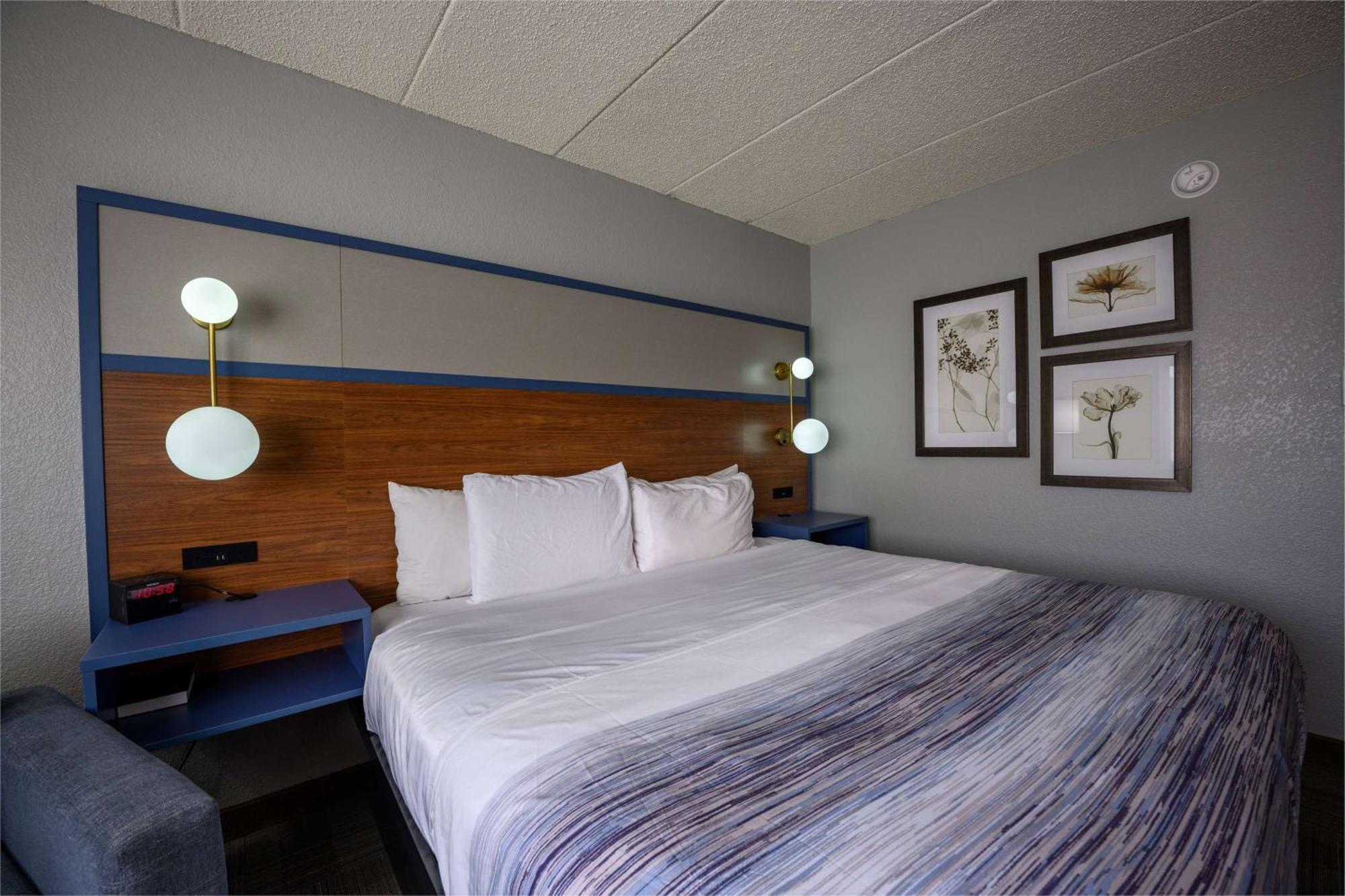Americinn By Wyndham Monroe Exterior photo